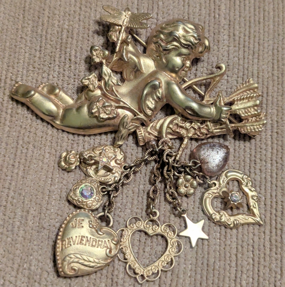 Brilliant Kirks Folly Je Reviendrai Cupid Brooch